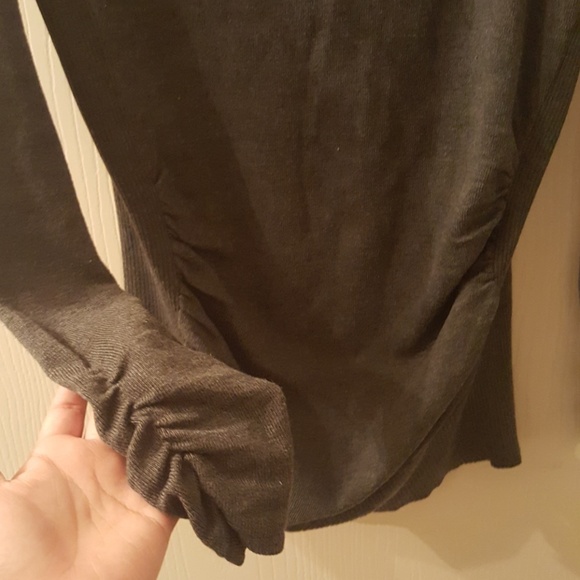 Sweatshirt - Picture 4 of 4